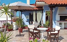 La Mira House
